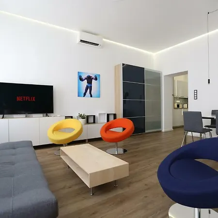 Paulay Central Top Suite Budapest Esterno foto